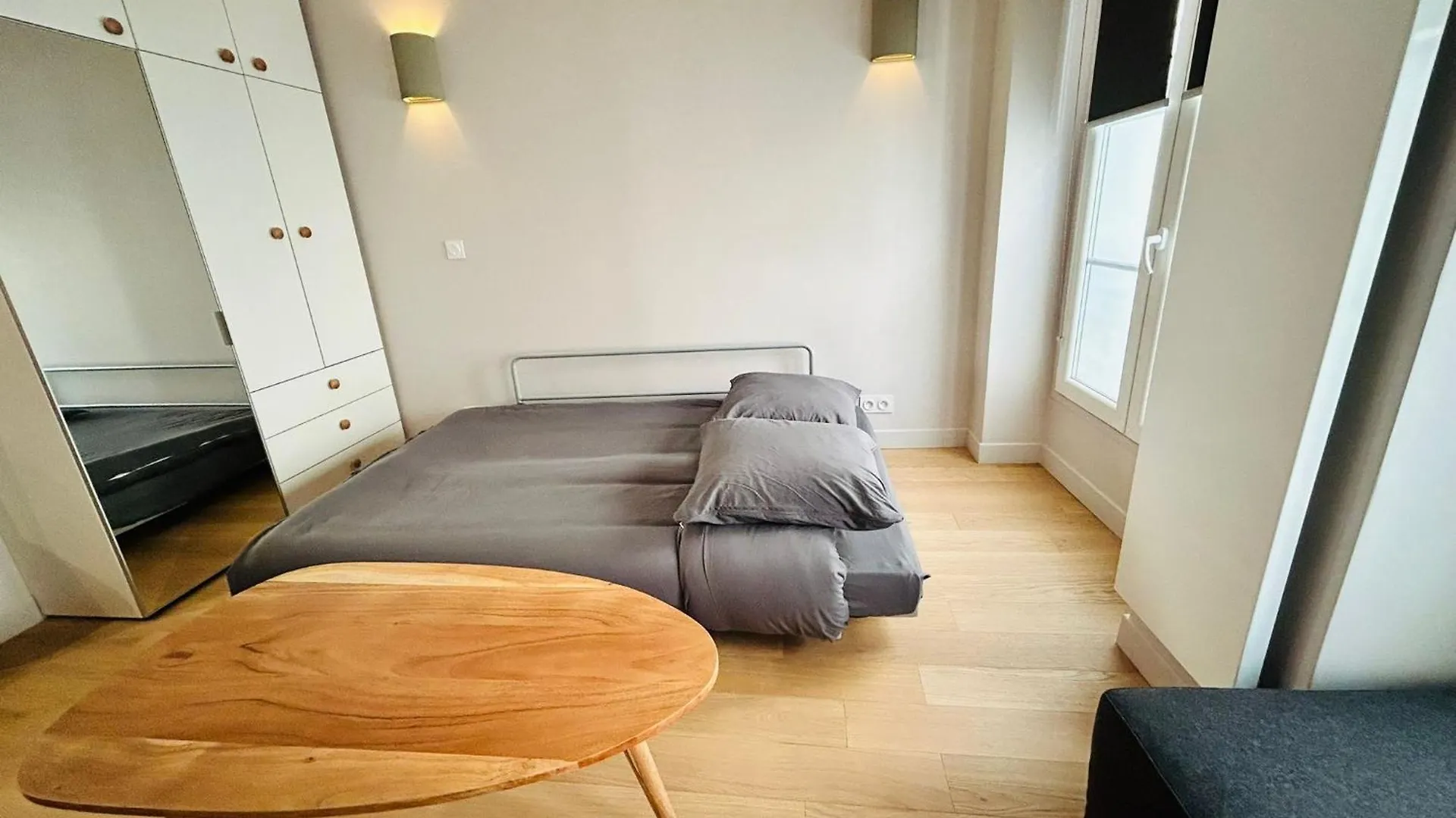 Apartment Enghien - New Studio Fully Furnished Paris France