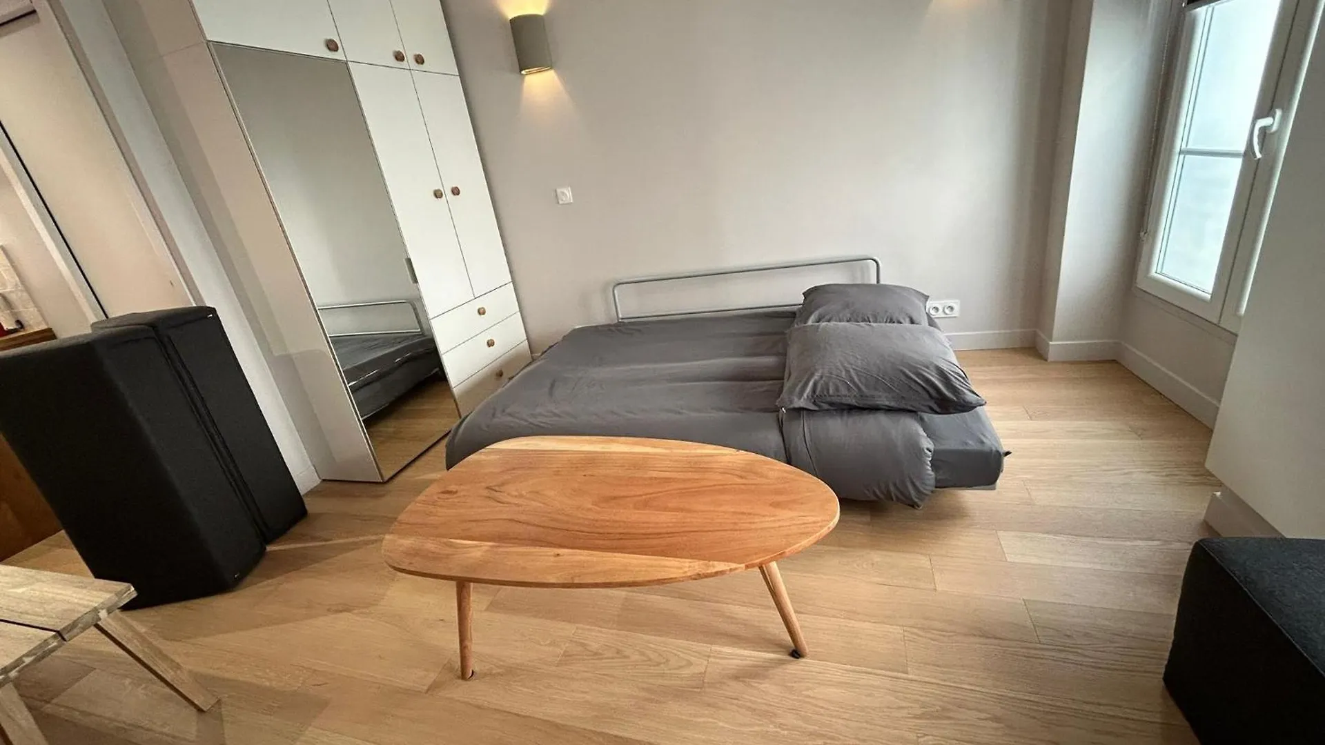 Apartment Enghien - New Studio Fully Furnished Paris